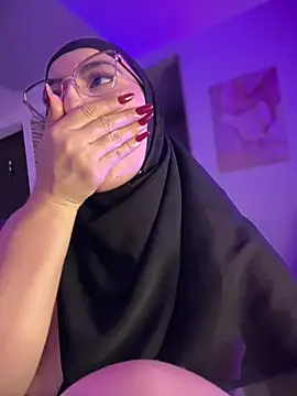 Živý XXX chat Badra_Abaid