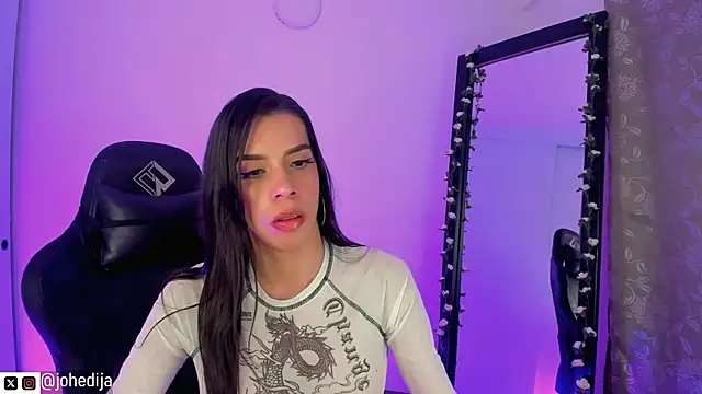 Chat XXX en directo de johedija