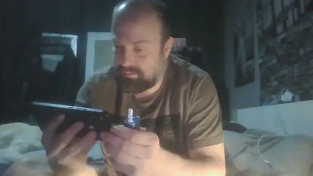 Prehistorixxx2686's Live XXX Chat