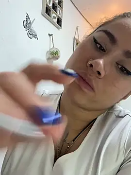 Sweet__Nurse1's Live XXX Chat