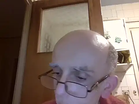 mariusica1@xh's Live XXX Chat