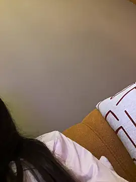 Lola-Bee Adlı Modelin Web Kamerası Şovu