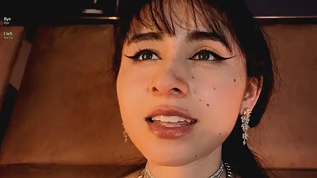 angelinepossy's Live XXX Chat