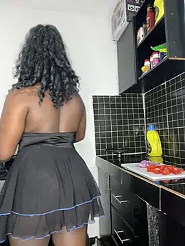 prettiepearl's Live XXX Chat