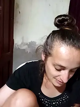 YeneFantasy2's Live XXX Chat