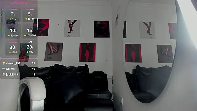 lycoris_19 Chat XXX in diretta