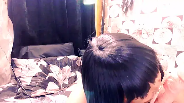 indianfoxy01's Live XXX Chat