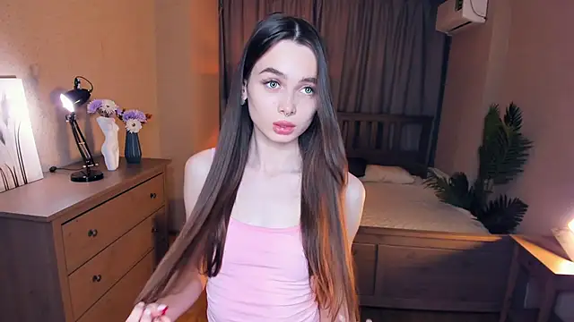 Онлайн чат XXX YvonneRobes