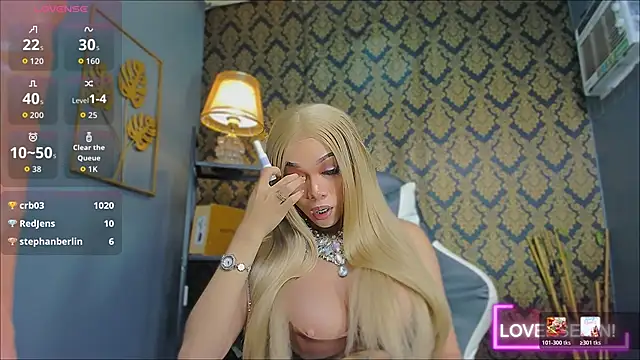 CelinaWintour's Live XXX Chat