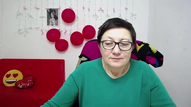 EmilyL0ve 라이브 XXX 채팅