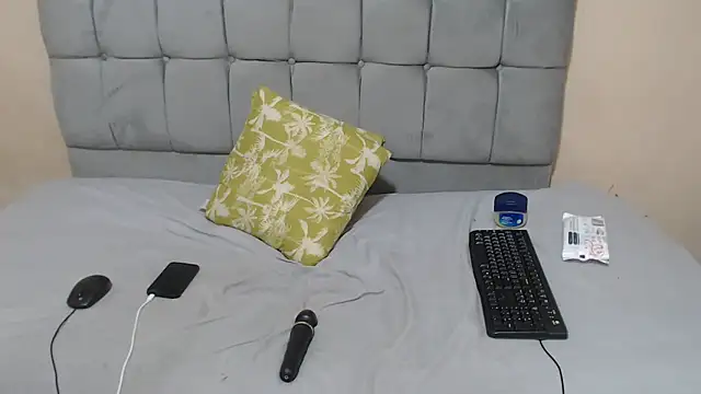 PornFlexy001's Live XXX Chat