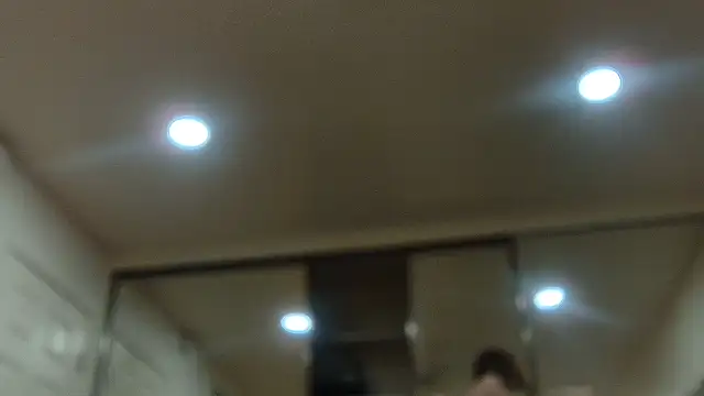 lavender_spits' Live XXX Chat