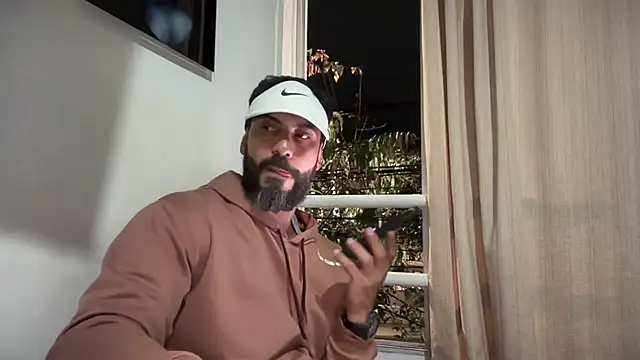 romeolovedark: онлайн-секс-чат