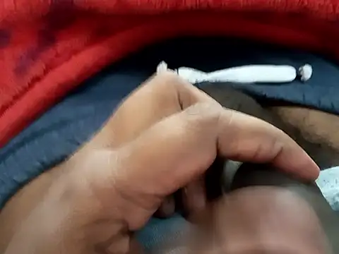 Thickblacksexy Adlı Modelin Canlı XXX Sohbeti