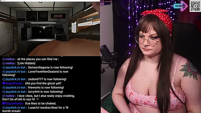 evamila's Live XXX Chat