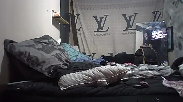 Fukboy88@xh's Webcam Show