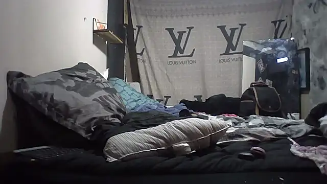 Fukboy88@xh's Webcam Show