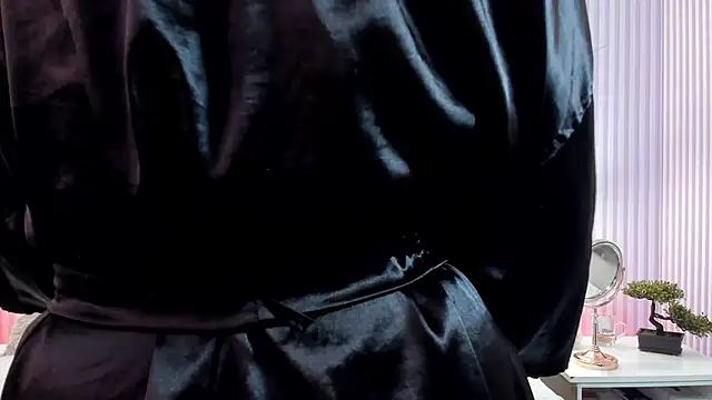 sarah_salis_n Live XXX chat