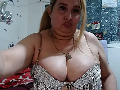 Perla1981--: онлайн-секс-чат