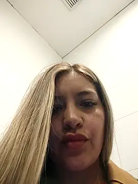 alana_69 现场XXX聊天