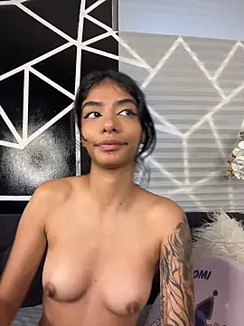 TweetiePieXXX's Live XXX Chat