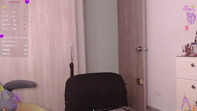 scarlett_diamond11's Live XXX Chat