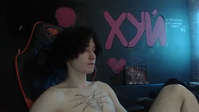 min1pekka's Live XXX Chat