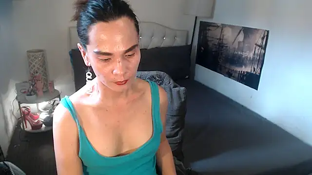 Chat XXX en directo de NinaDOM4CUM