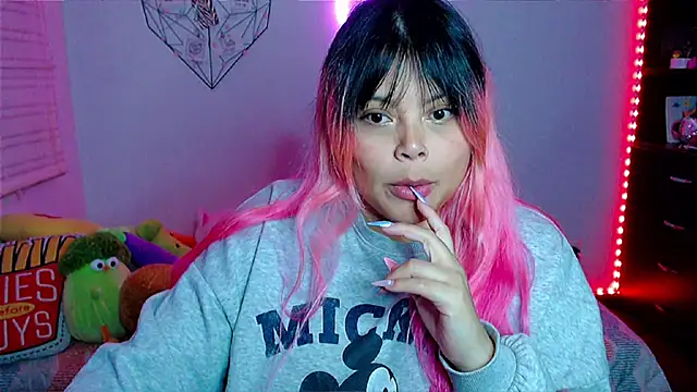 EllieMoonX's Live XXX Chat