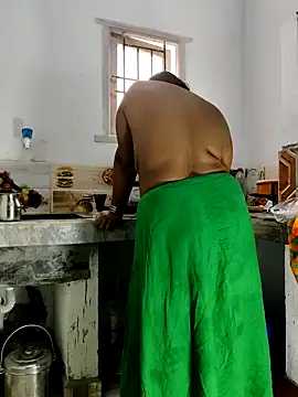 Desicouple1706's Webcam Show