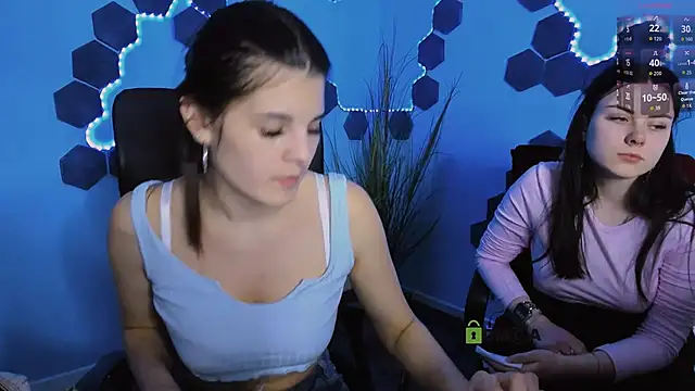 lizzie_boom_'s Live XXX Chat