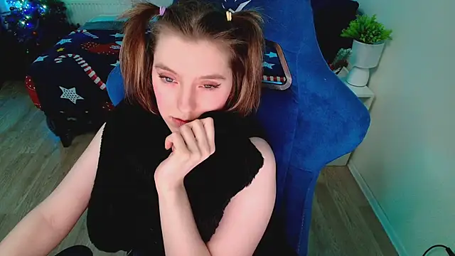 CranberryHot's Live XXX Chat