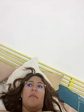 Juliana_News Chat XXX in diretta