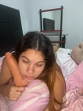 AngelaBlondee's Live XXX Chat