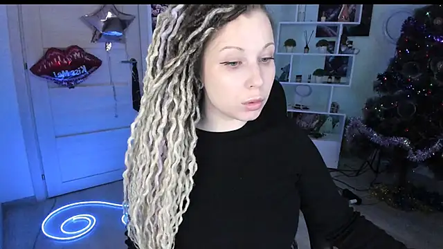 HoneySallyMoore's Live XXX Chat