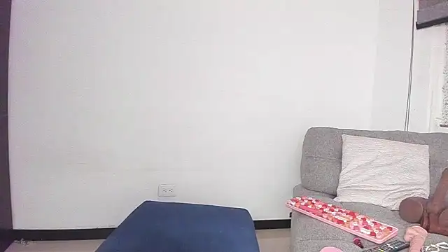 AvaFerrera's Live XXX Chat