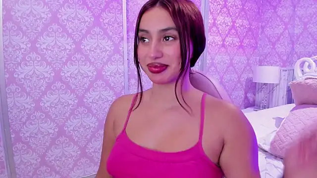 Zharyt_18's Live XXX Chat