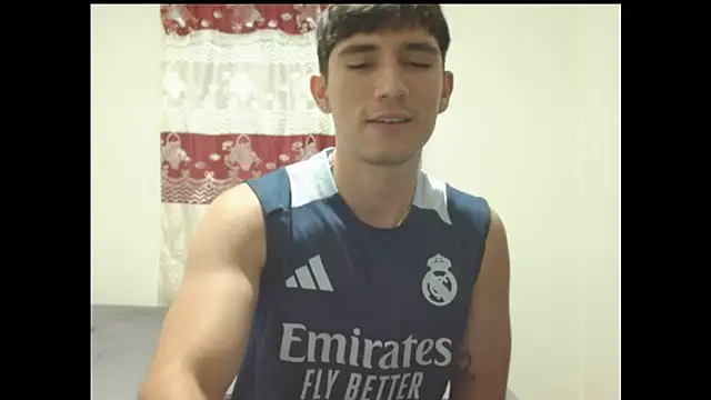 ChicoMaloFfF's Live XXX Chat