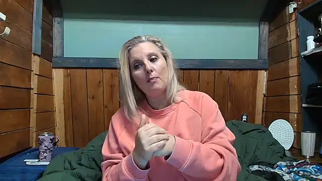 lisaxlovexxx's Live XXX Chat