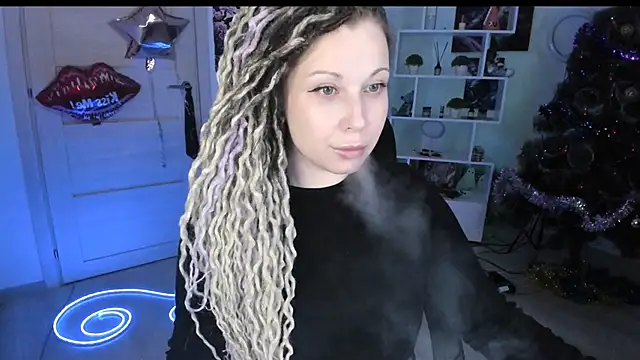 HoneySallyMoore's Live XXX Chat