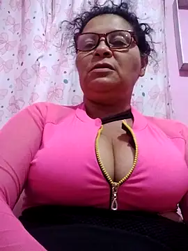 Amarantha25's Live XXX Chat