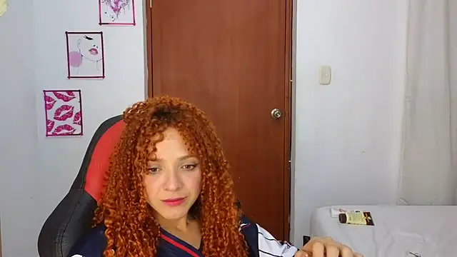 SexyLeilaa's Live XXX Chat