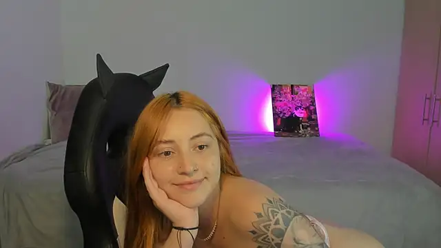 annie_mora Adlı Modelin Canlı XXX Sohbeti