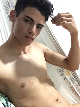 Nathanaelllllllllll's Live XXX Chat