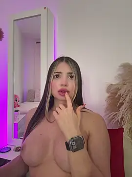 Chat XXX en directo de Ashleyjenner_