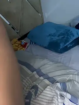 KristalTsXXX's Webcam Show