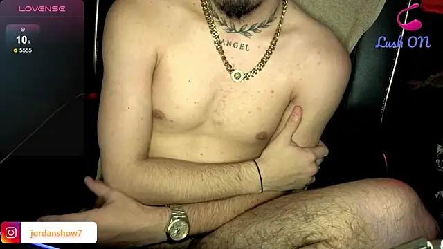 JordanShow's Live XXX Chat