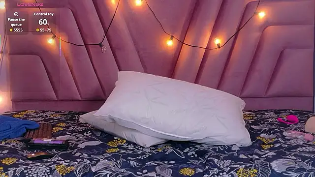 littleebonymommy live XXX chat