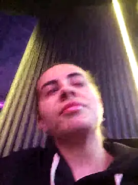 Chat XXX en directo de Sairy_