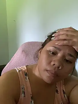 _BellaHotty_ Adlı Modelin Canlı XXX Sohbeti